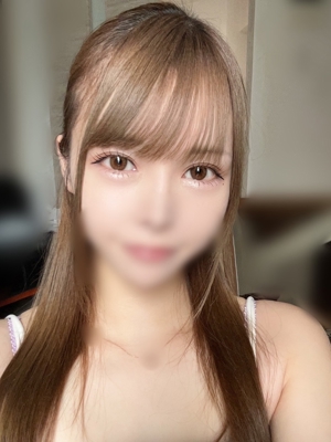 朝比奈みい