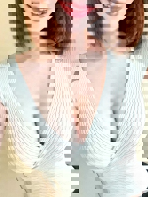 成美りず