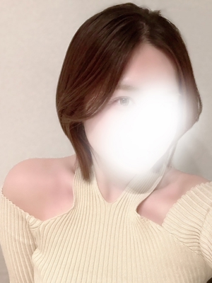 博多駅メンズエステのセラピスト 博多駅のメンズエステ・メンズアロマのお店「Shiny ~シャイニー~」の在籍メンズエステセラピスト|福岡アロマエステ案内所