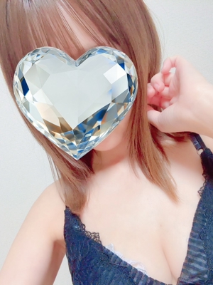 博多駅メンズエステのセラピスト 博多駅のメンズエステ・メンズアロマのお店「Shiny ~シャイニー~」の在籍メンズエステセラピスト|福岡アロマエステ案内所