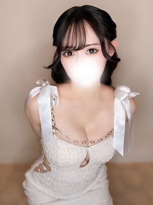 鷹宮なほ