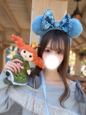 みな